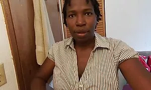 Ebony a ɔwɔ tits akɛ ...
